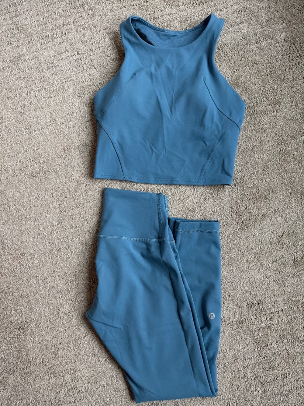 lululemon light blue Wunder train set